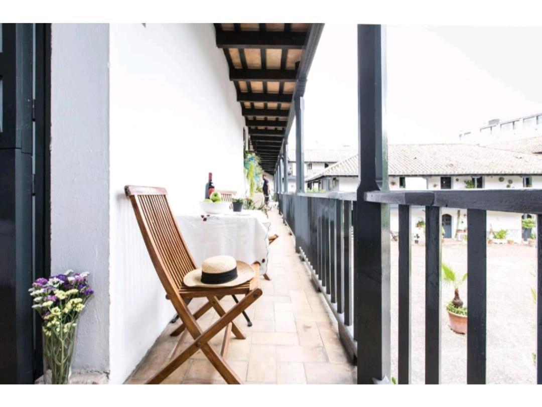 En Monumento Historico Nacional Corral Del Conde-duque De Olivares Appartement